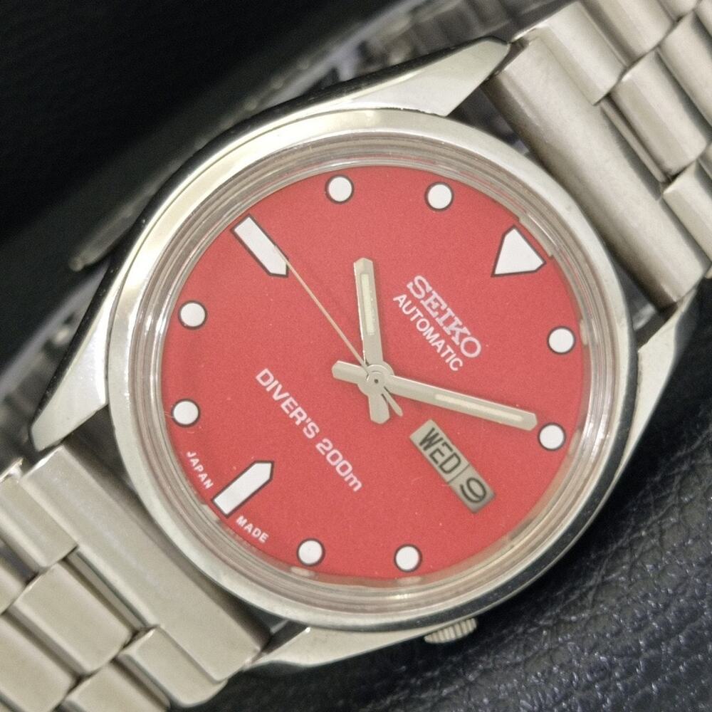 Seiko Red Dial Diver's Watch
